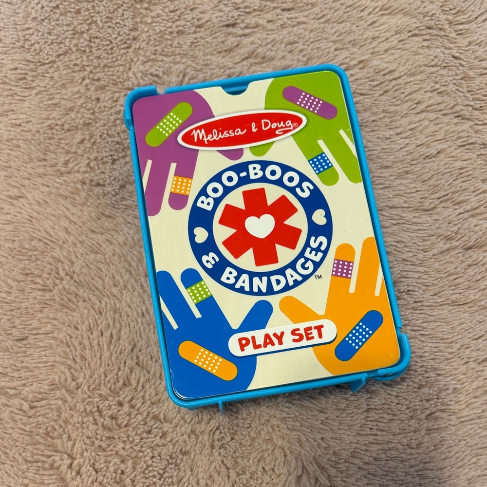 Melissa & Doug Blue Tin Boo-Boos & Bandages Play Set
